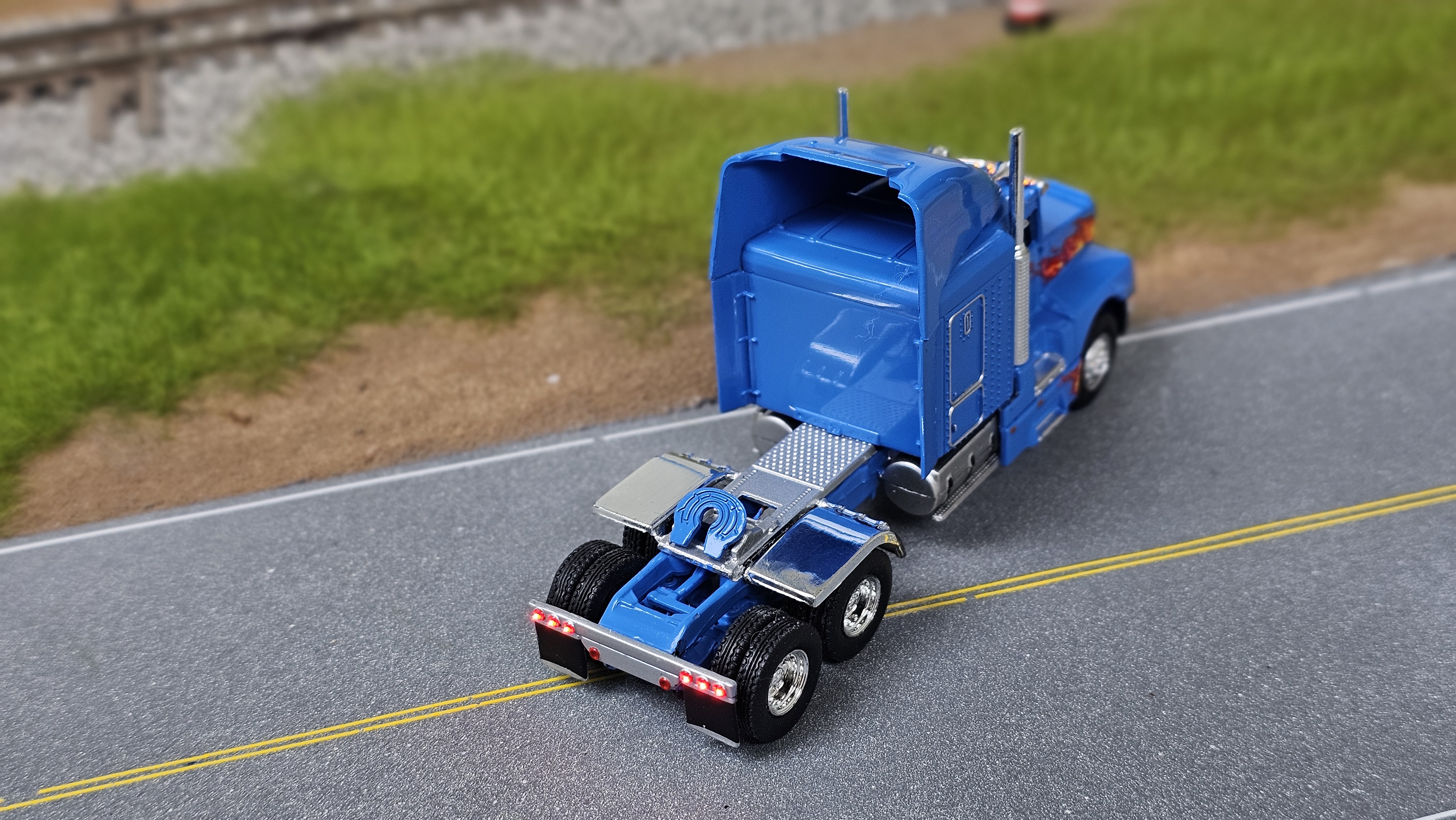 T600Blue-R